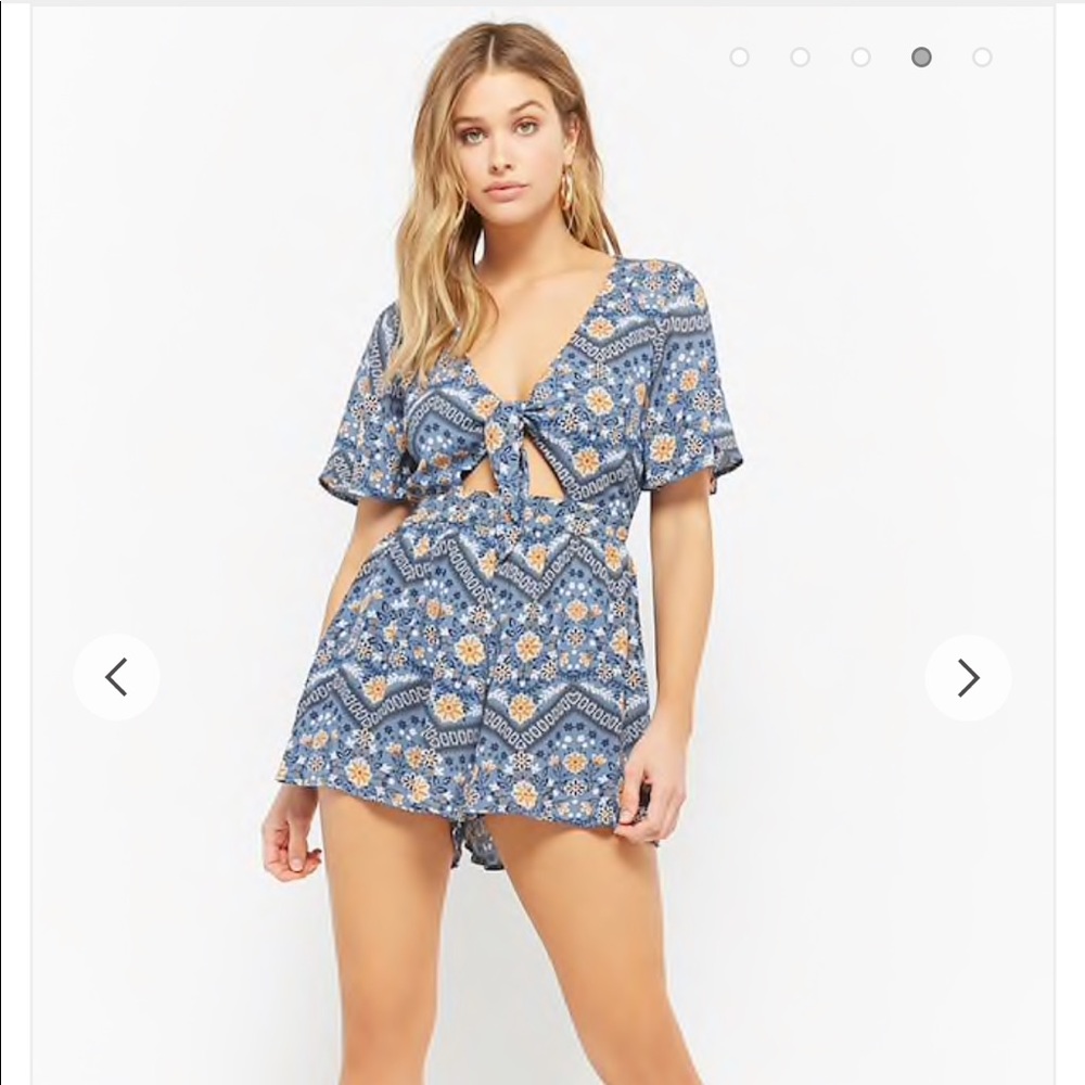 Illa Illa Tie Front Floral Romper